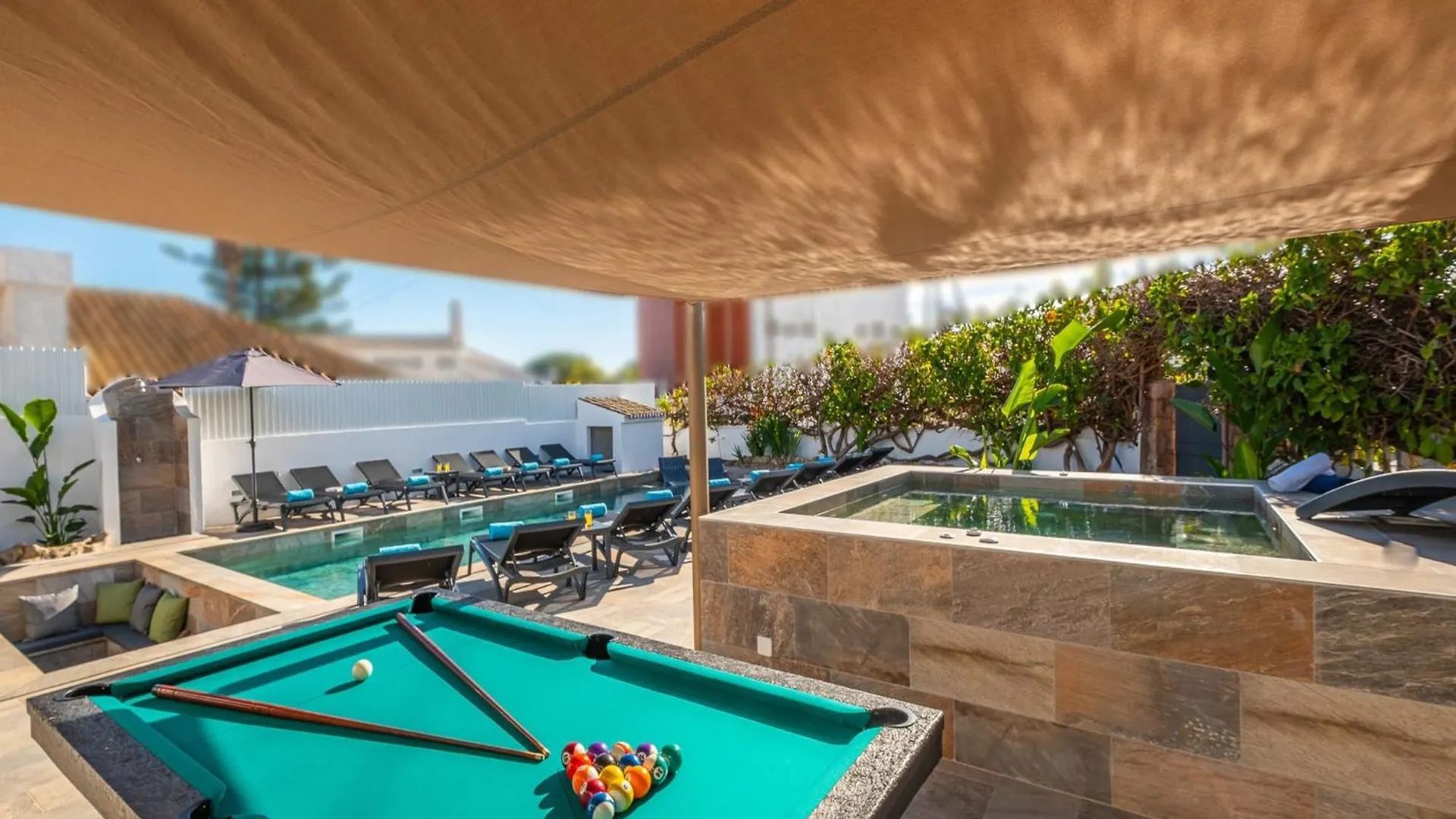 Beachside Bliss Villa Albufeira