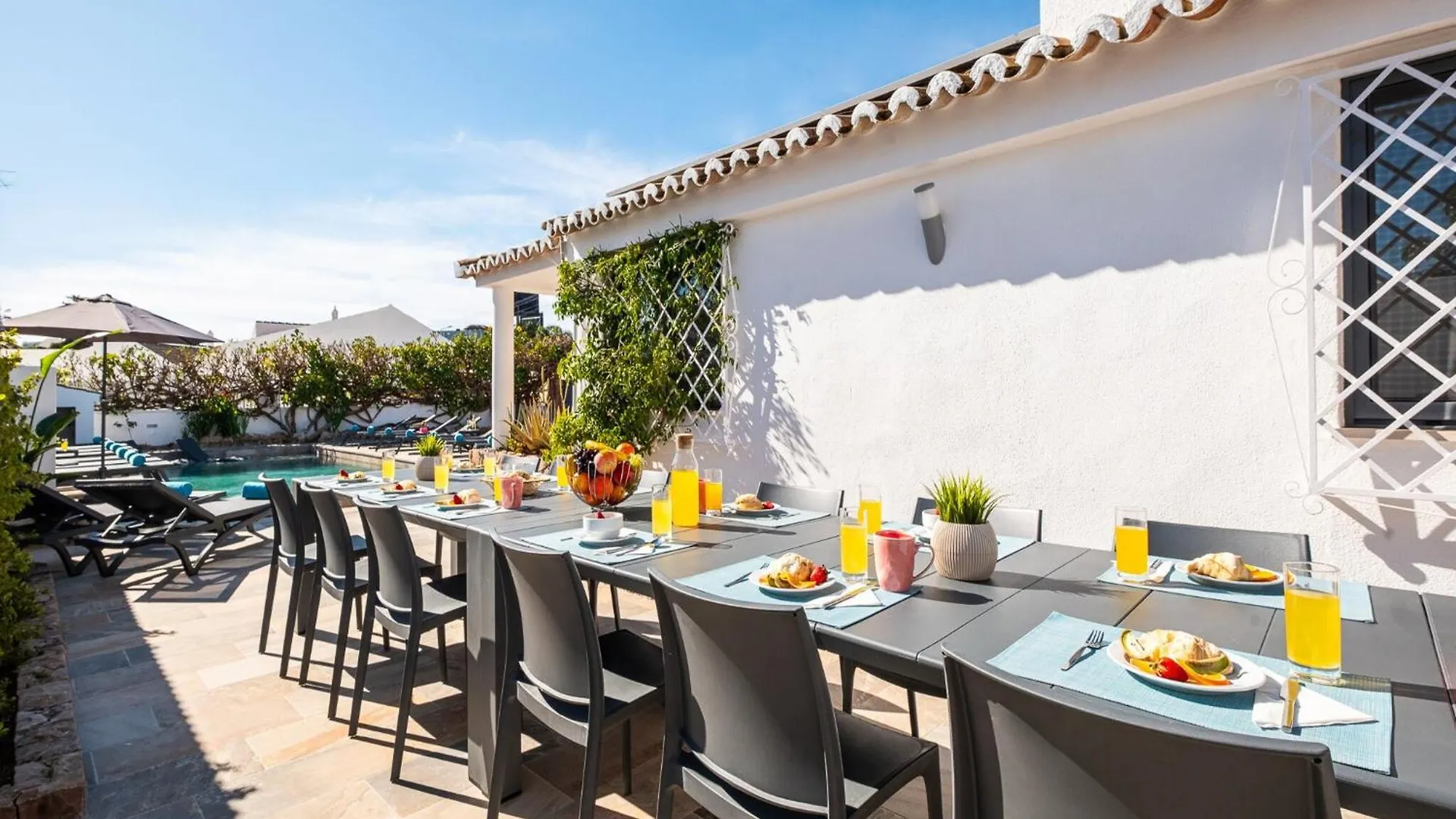 Beachside Bliss Villa Albufeira