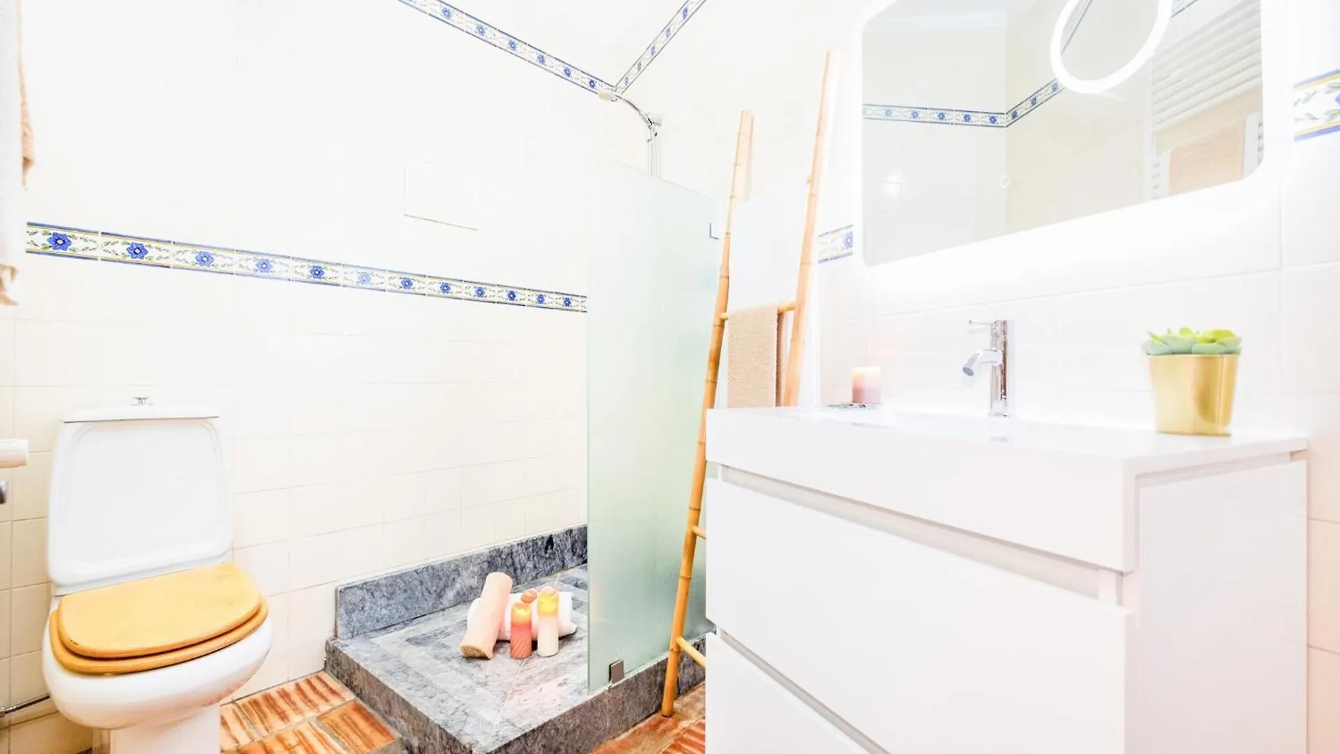 Beachside Bliss Villa Albufeira Portogallo